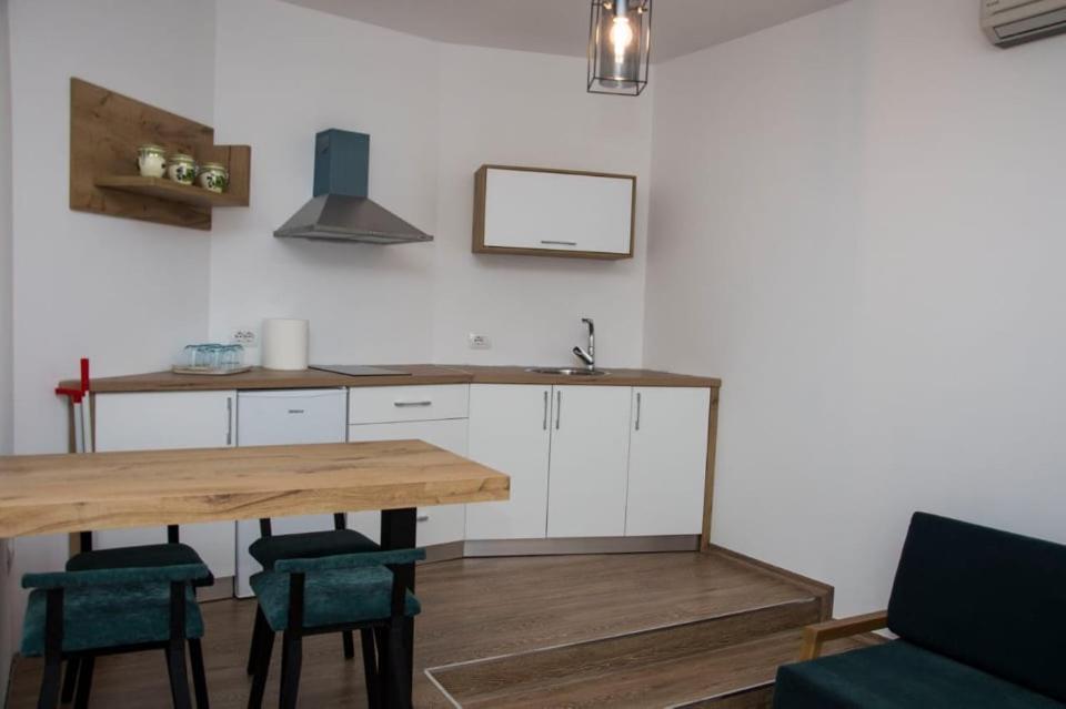 Apartament Stefani Sarandë Exterior foto